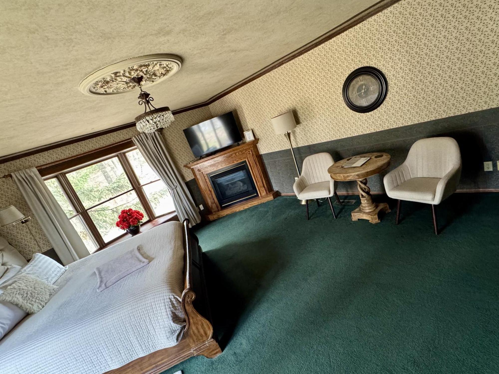 Otter Creek Eau Claire Altoona Bed and Breakfast Εξωτερικό φωτογραφία